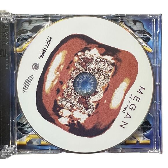 Signed Megan Thee Stallion – Megan (Act II) [2 CD Limited Edition] - Picture 3 of 6